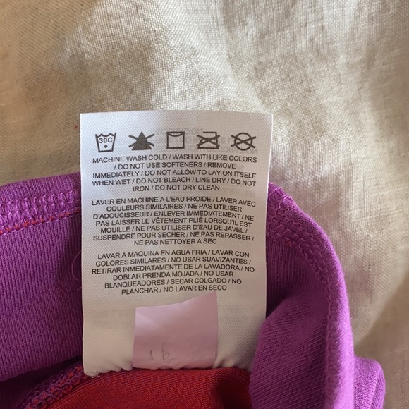 GUC Nike purple w/orange stripe crops - Picture 6 of 6